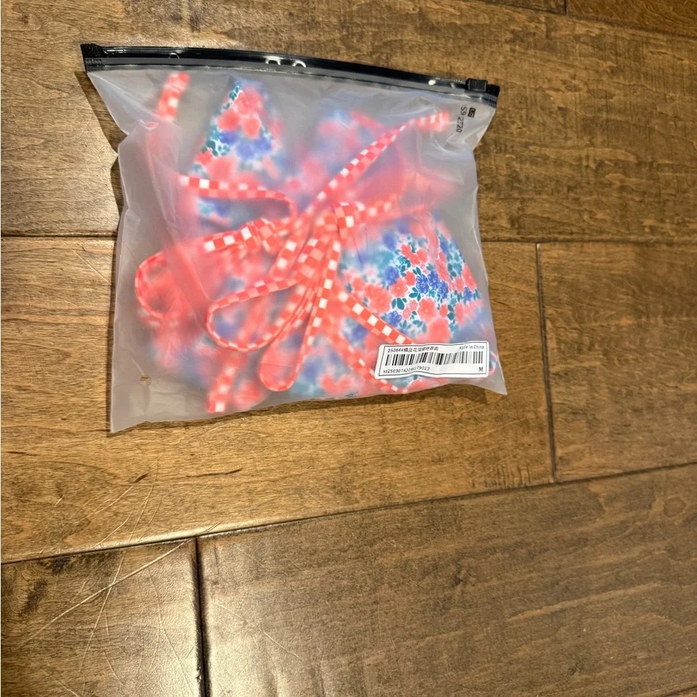 Floral Bikini Set with Crochet Bag - Picture 5 of 5